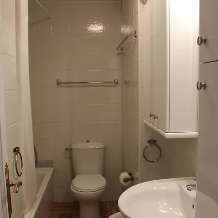 En Un Entorno Unico En La Ciudad Vieja De Apartment *